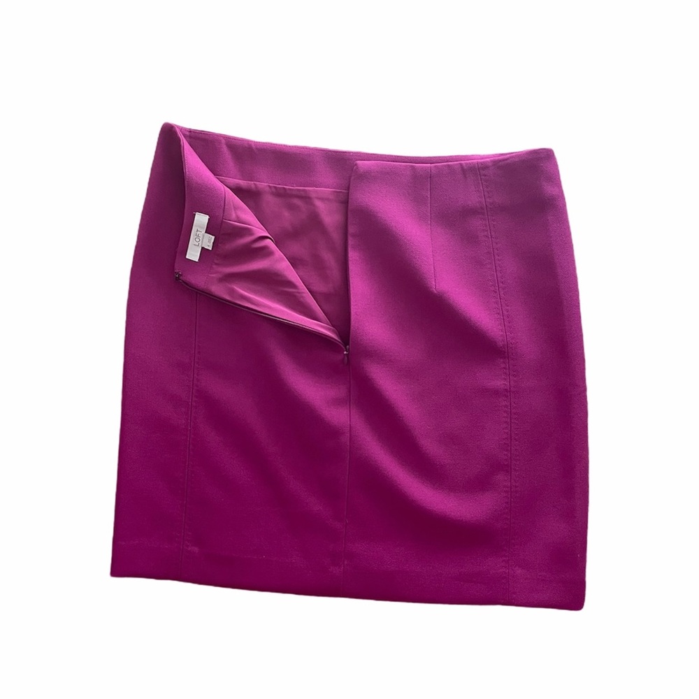 LOFT pink skirt, size 4 - Picture 2 of 10